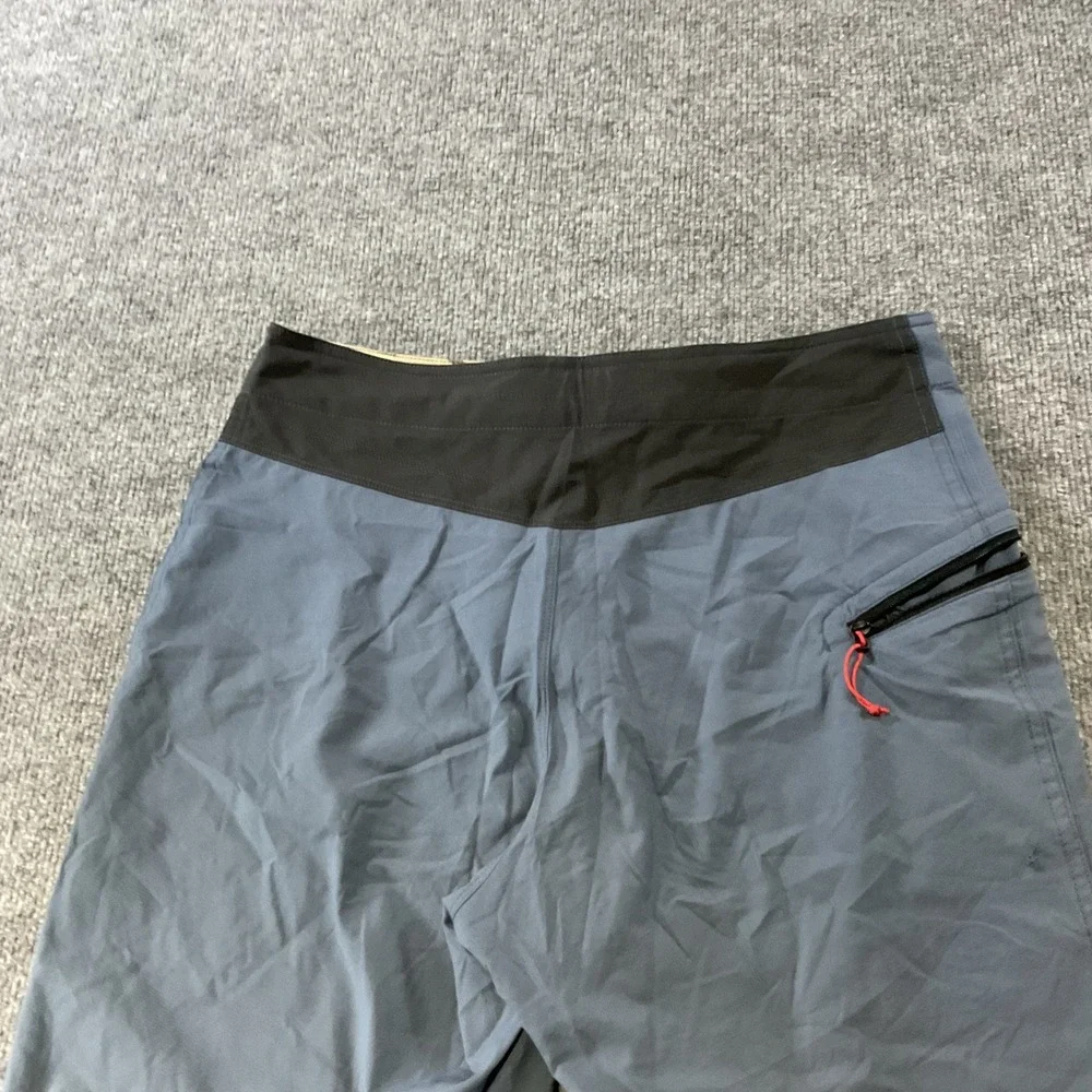 Patagonia Mens Board Shorts Blue Gray Red Drawstring Size 30 Swim Trunks